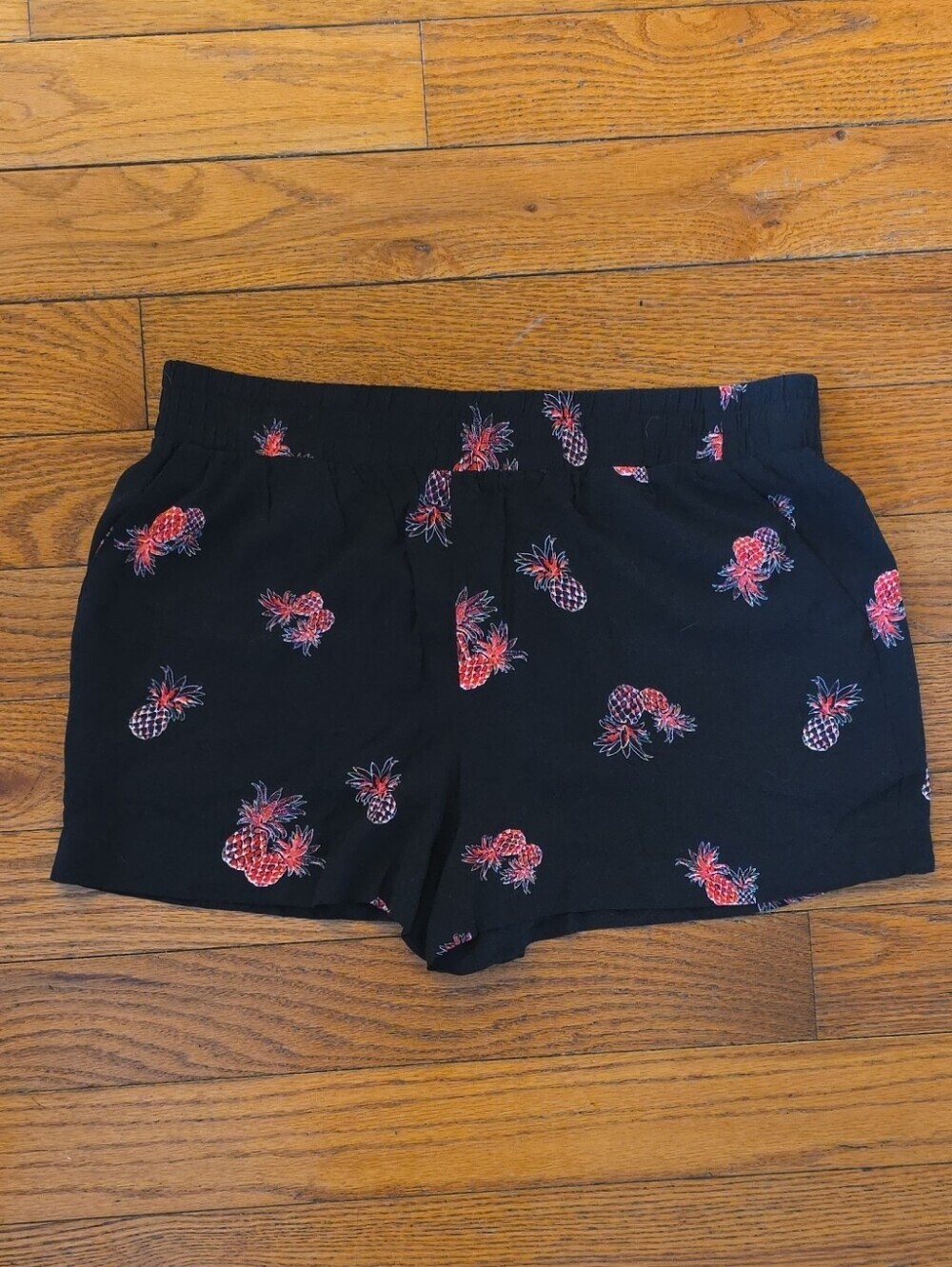 Apt. 9 Black Pineapple-Print High Waist Shorts